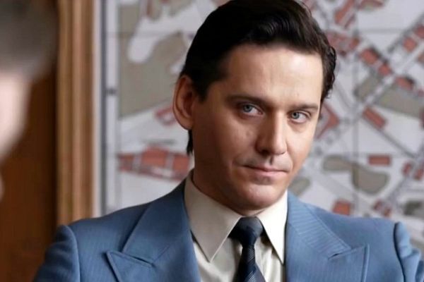 Лучшие фильмы и сериалы с Юрием Батуриным