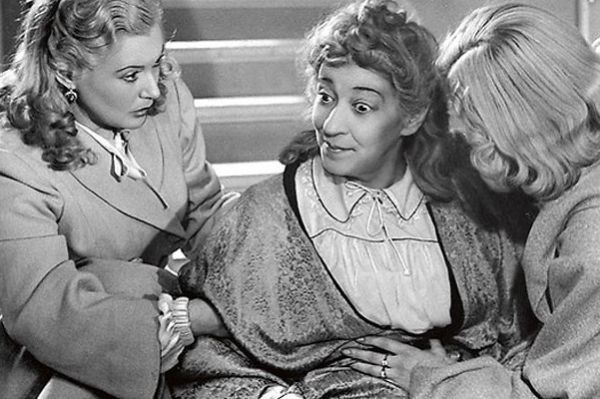 Советские фильмы эпохи малокартинья